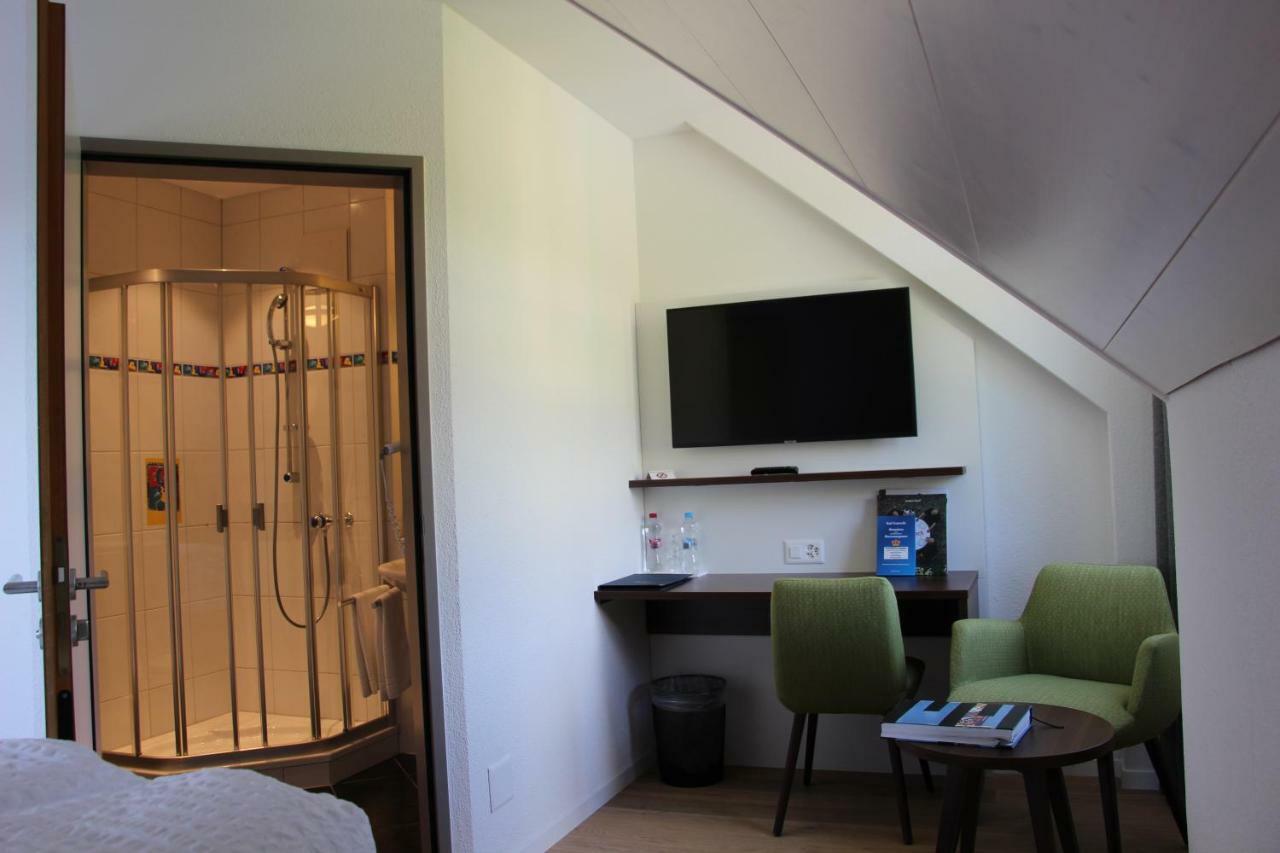 Seehotel Delphin Meisterschwanden Esterno foto