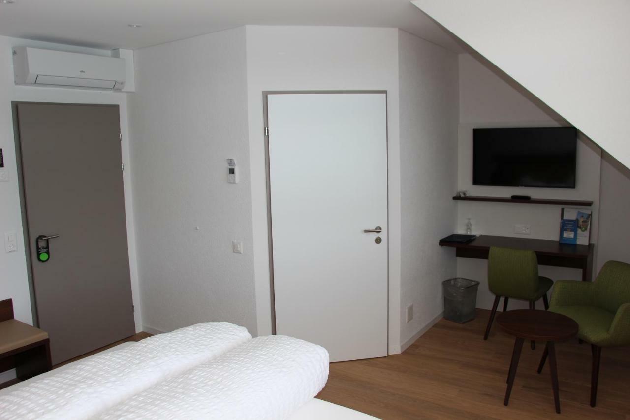 Seehotel Delphin Meisterschwanden Esterno foto